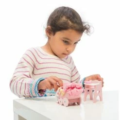 Le Toy Van Daisy Lane Doll House Nursery Set 6 Le Toy Van Daisy Lane Doll House Nursery Set -Le Toy Van Shop LEME044 3 800x800 crop center