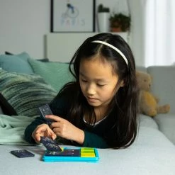 Smart Games Colour Catch Single Player Strategy Game 3 Smart Games Colour Catch Single Player Strategy Game -Le Toy Van Shop LL1691 4 800x800 crop center