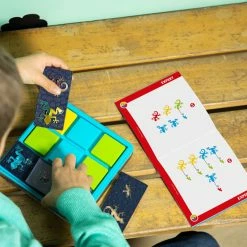 Smart Games Colour Catch Single Player Strategy Game 4 Smart Games Colour Catch Single Player Strategy Game -Le Toy Van Shop LL1691 5 800x800 crop center